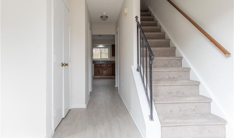 22 Maple Ave, Bethel, CT 06801 - 3 Beds, 3 Bath