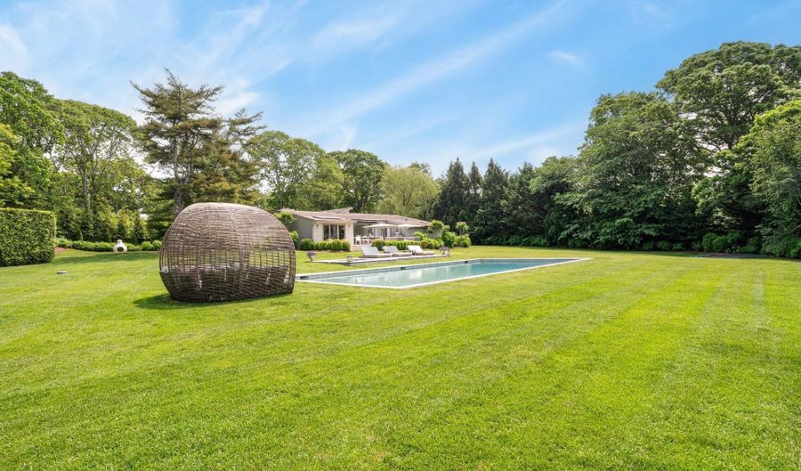 228 Town Ln, Amagansett, NY 11930 - 4 Beds, 4 Bath