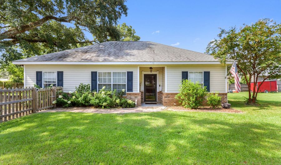350 State St, Bay St. Louis, MS 39520 - 3 Beds, 2 Bath