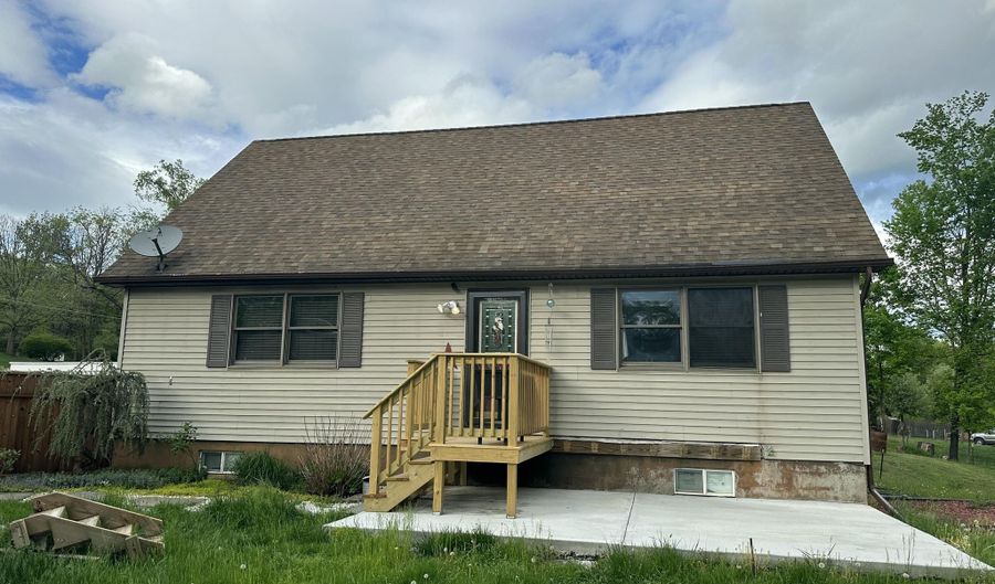 16 Roberts Dr, Accord, NY 12404 - 3 Beds, 2 Bath