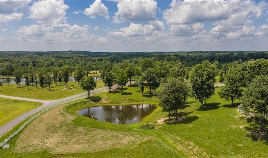 84 PROVIDENCE RIDGE Rd, Alexander City, AL 35010 - 5 Beds, 5 Bath