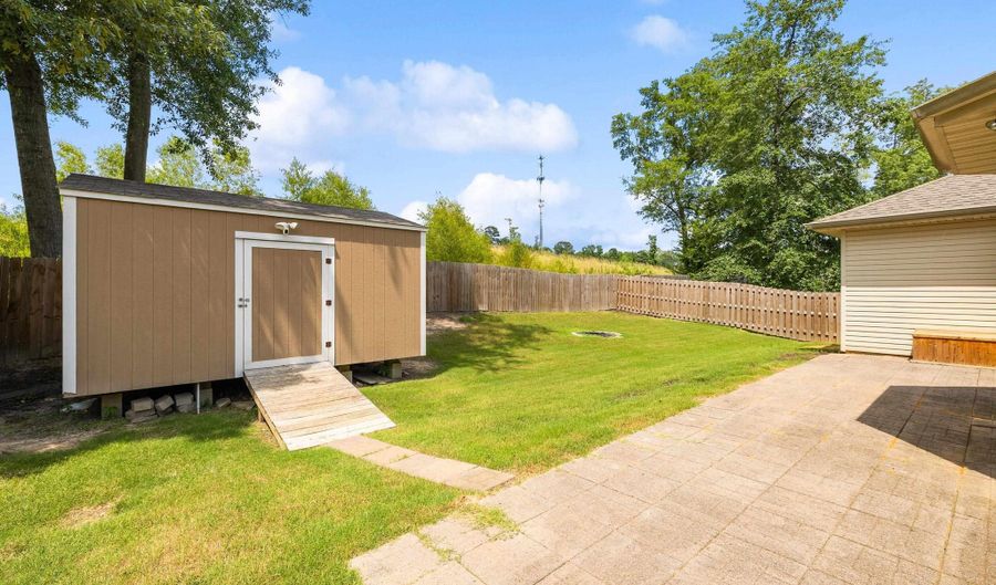 1864 Falcon Way, Benton, AR 72015 - 4 Beds, 2 Bath