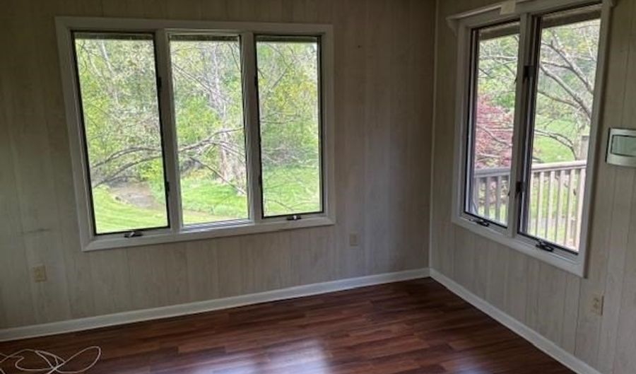 319 Bogey Dr, Abingdon, VA 24211 - 4 Beds, 0 Bath