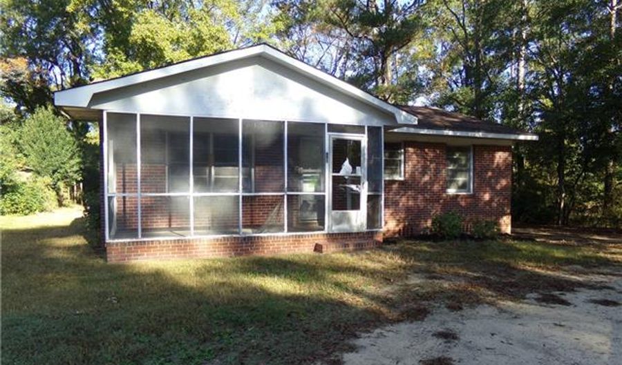 46 Victory Dr, Cheraw, SC 29520 - 3 Beds, 1 Bath