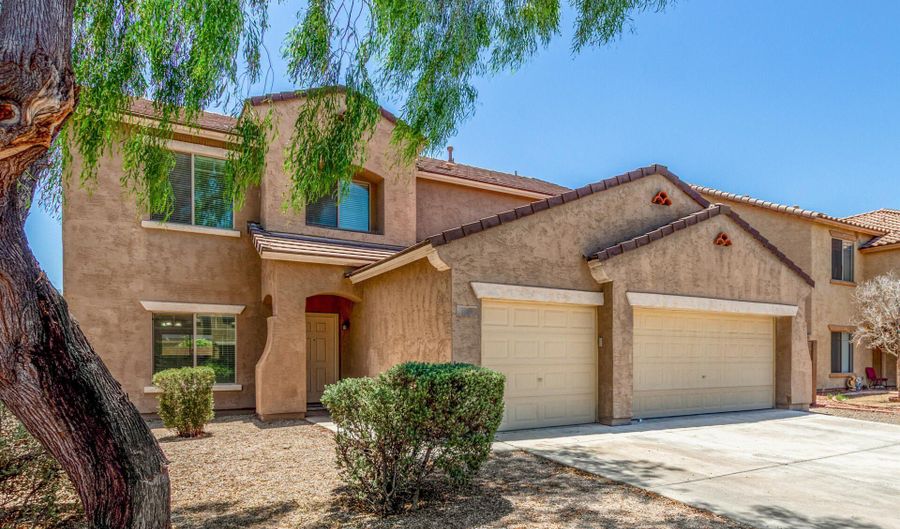 11871 W SHERMAN St, Avondale, AZ 85323 - 5 Beds, 3 Bath