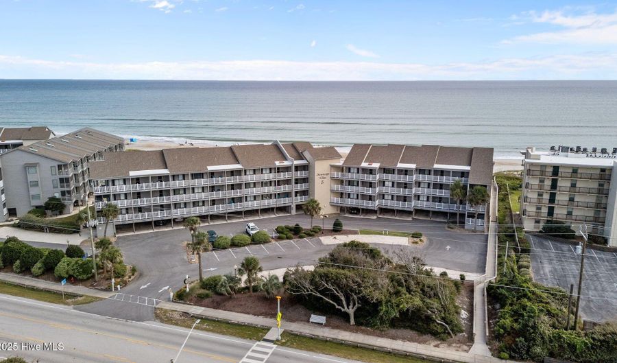 2111 W Ft Macon Rd 251, Atlantic Beach, NC 28512 - 3 Beds, 3 Bath