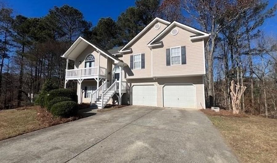 3855 Autumn View Cir NW, Acworth, GA 30101 - 5 Beds, 3 Bath