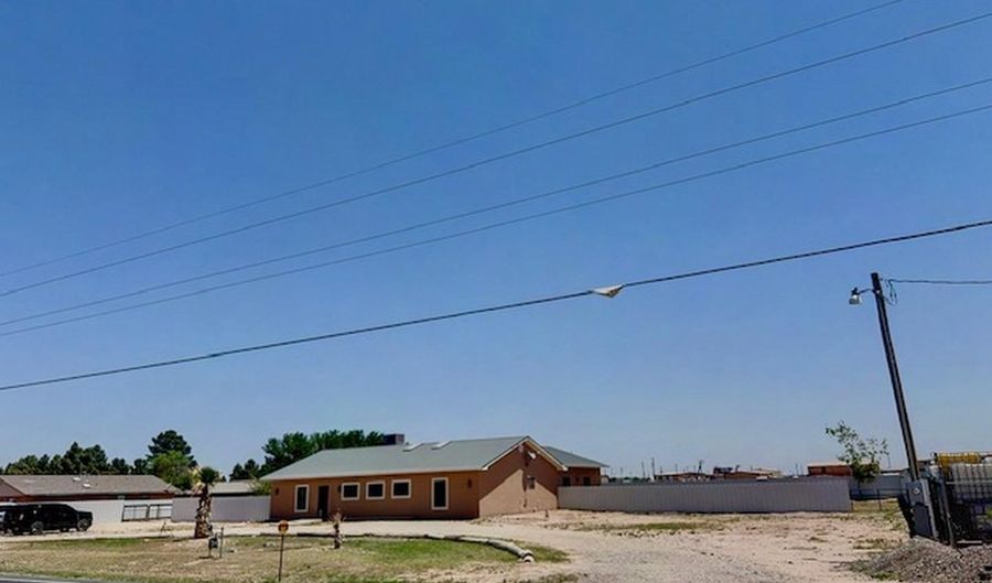 R292 N Thirteenth Street, Artesia, NM 88210 - 3 Beds, 3 Bath