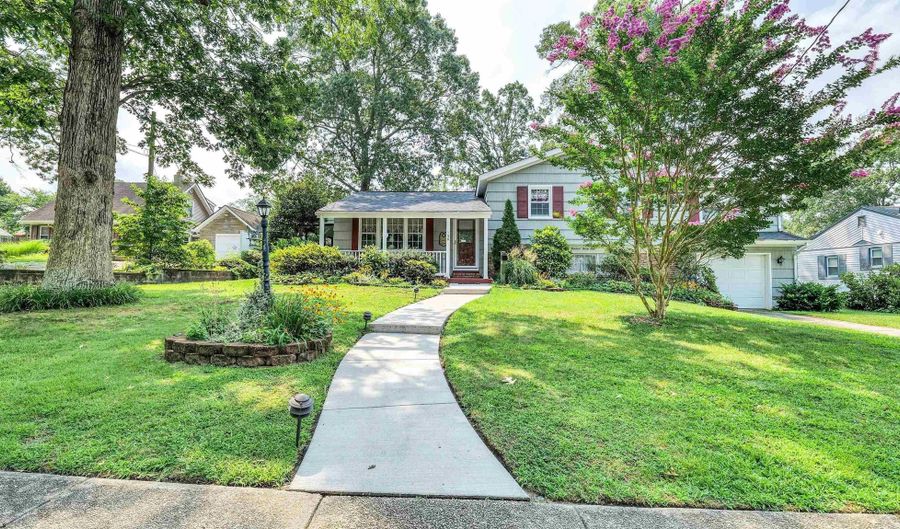 139 Pennsylvania Ave, Absecon, NJ 08201 - 4 Beds, 2 Bath