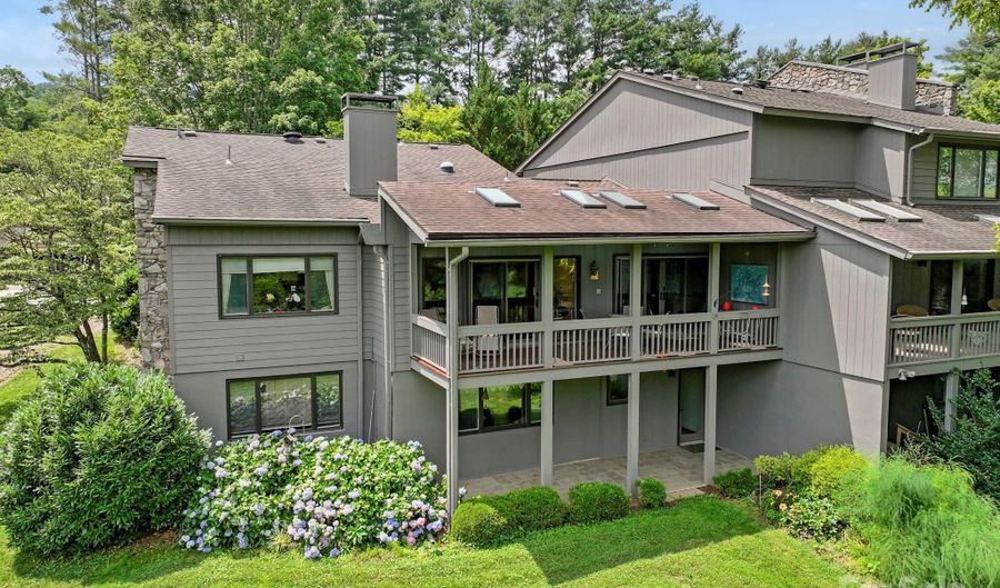 700 Crowfields Ln, Asheville, NC 28803 - 4 Beds, 3 Bath