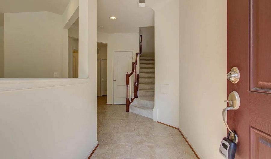 22648 VIENNA Ter, Ashburn, VA 20148 - 3 Beds, 4 Bath