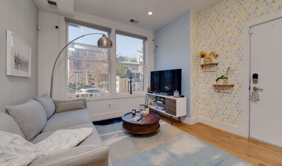 254 15TH St SE 2, Washington, DC 20003 - 2 Beds, 2 Bath