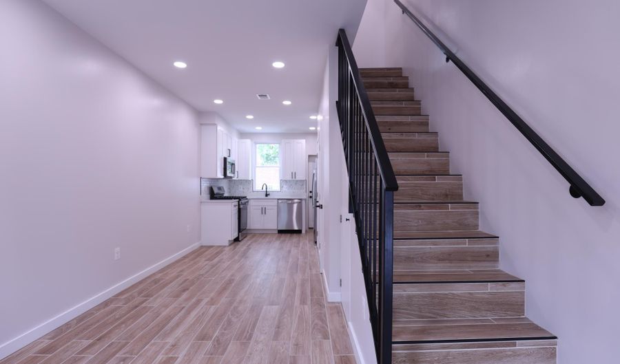 2039 ROSEDALE St NE, Washington, DC 20002 - 2 Beds, 2 Bath