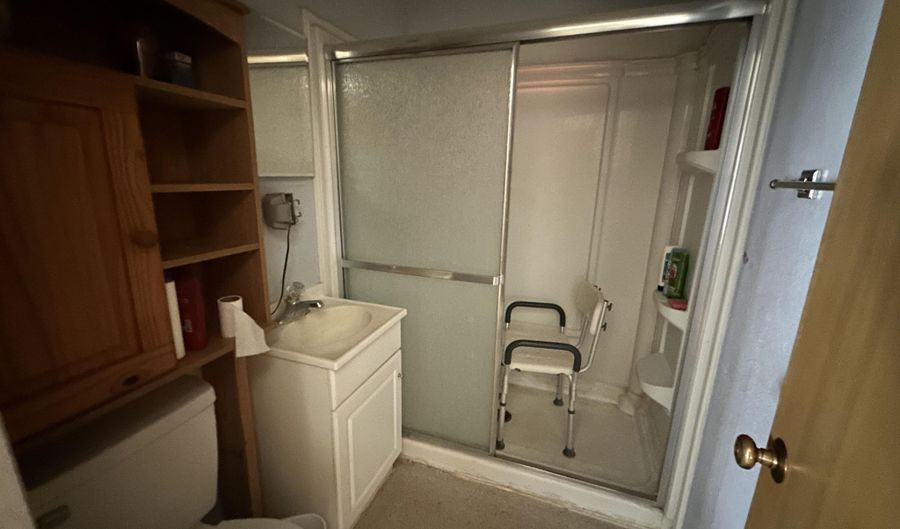516 S Jennings Ave, Anthony, KS 67009 - 2 Beds, 1 Bath