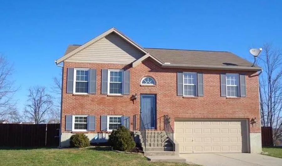 10373 Sharpsburg Dr, Independence, KY 41051 - 3 Beds, 3 Bath