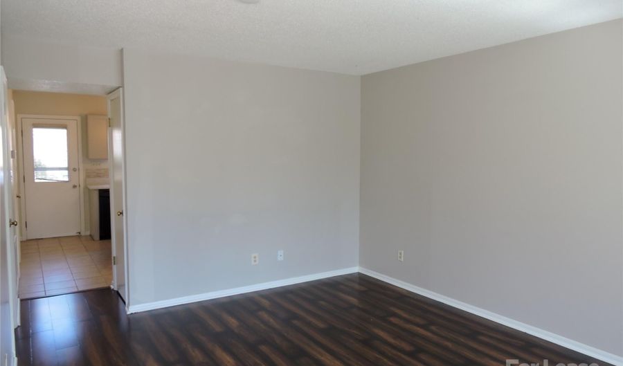 37 Elderberry Ln, Asheville, NC 28805 - 2 Beds, 2 Bath