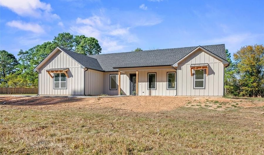 1370 County Road 1660, Alba, TX 75410 - 3 Beds, 2 Bath