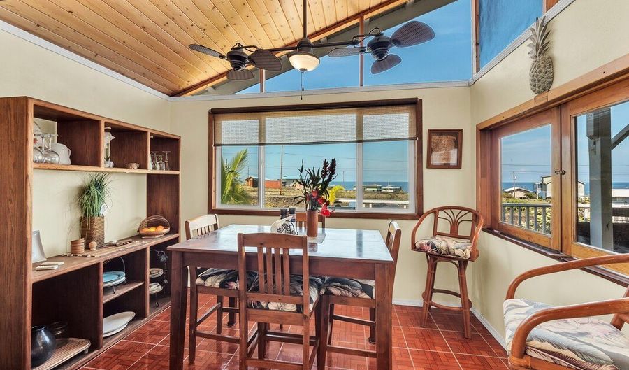 88-1543 ELIMA Ave, Captain Cook, HI 96704 - 2 Beds, 2 Bath