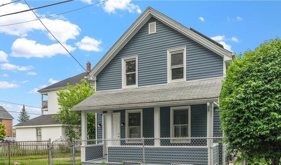 63 Prospect St, Lincoln, RI 02838 - 4 Beds, 2 Bath