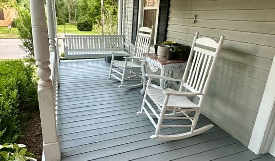 271 Jefferson St, Barnwell, SC 29812 - 3 Beds, 3 Bath