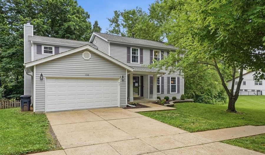130 Holly Garden Dr, Ballwin, MO 63021 - 4 Beds, 4 Bath
