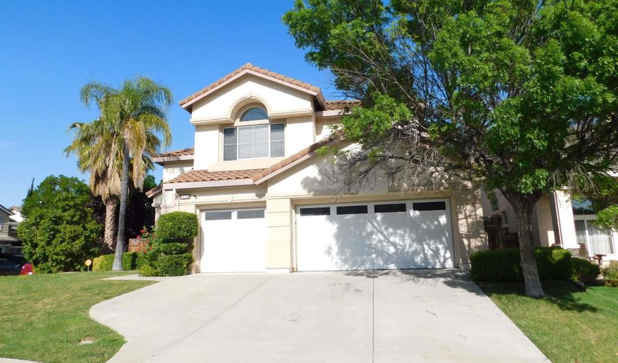 2003 Barkwood Ct, Antioch, CA 94509 - 5 Beds, 3 Bath