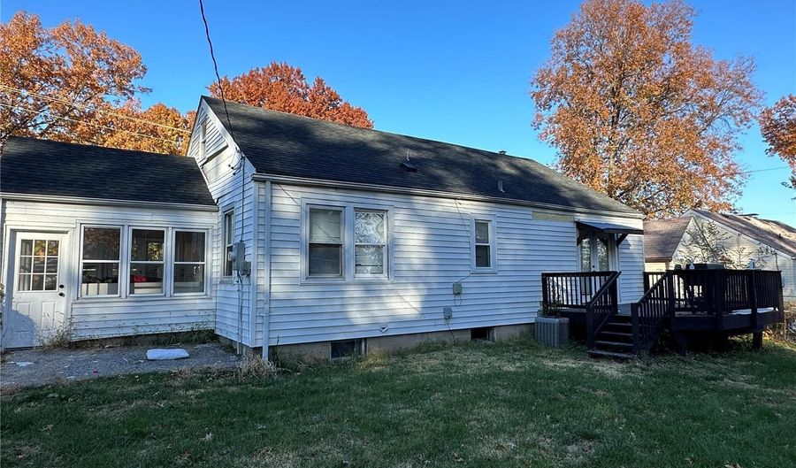 1106 Trampe Ave, St. Louis, MO 63138 - 3 Beds, 1 Bath