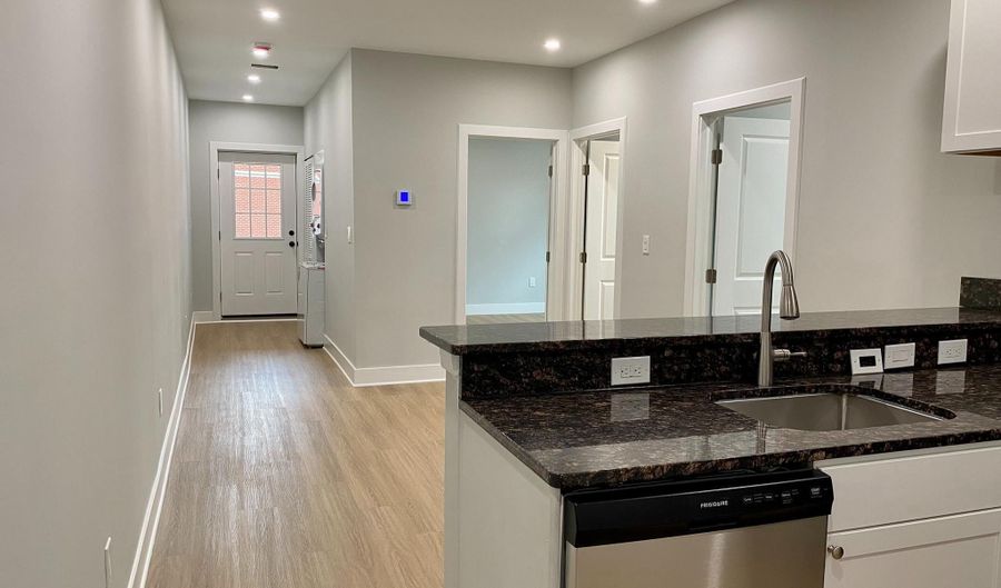 3701 9TH St NW 4, Washington, DC 20010 - 2 Beds, 2 Bath
