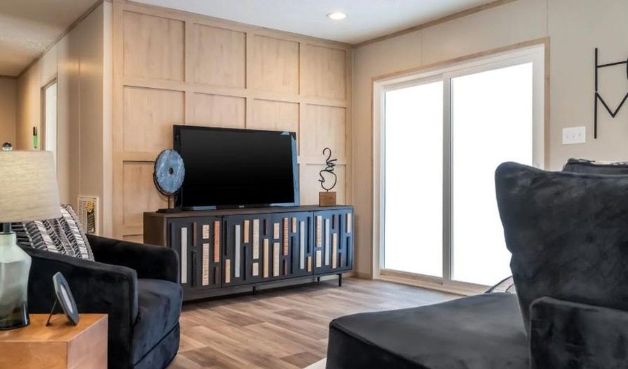 4 Parcel # 4 County Road 80, Briggsdale, CO 80611 - 4 Beds, 3 Bath