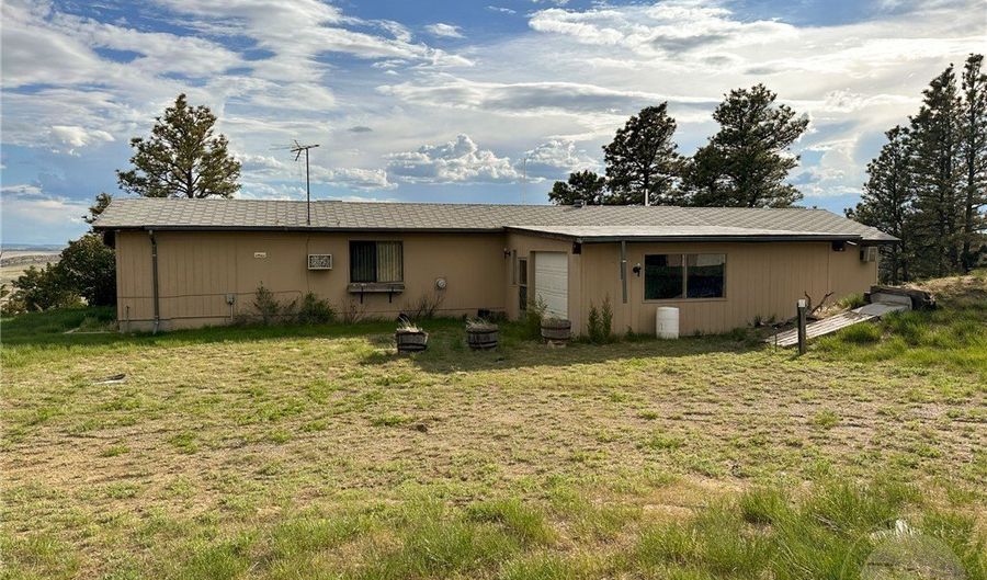 365 Shepherd Acton Rd, Acton, MT 59002 - 3 Beds, 2 Bath