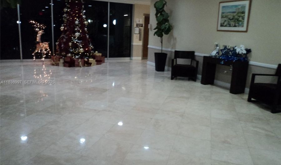 1050 93rd St 6F, Bay Harbor Islands, FL 33154 - 2 Beds, 2 Bath