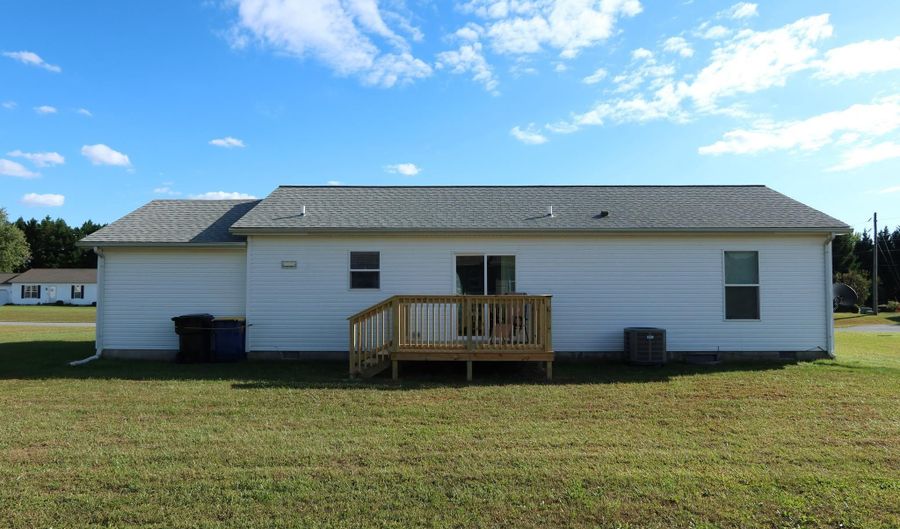 626 BLAINE Dr, Felton, DE 19943 - 3 Beds, 2 Bath