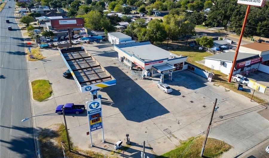 1100 W Frontage Rd, Alamo, TX 78516 - 0 Beds, 0 Bath