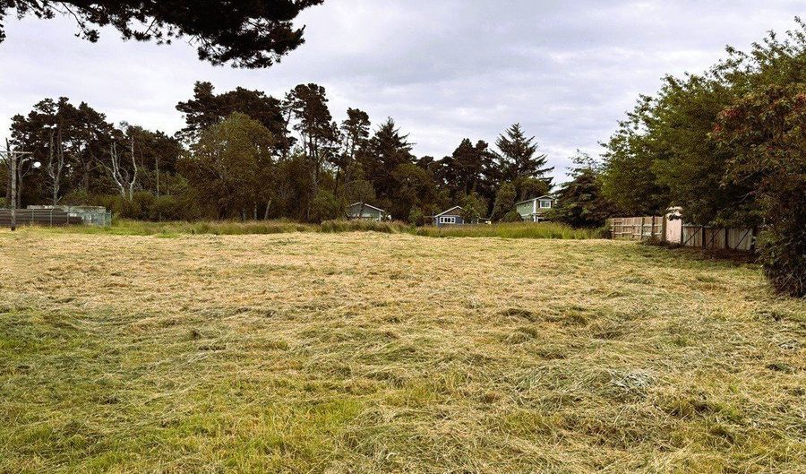 SE 12th ST, Bandon, OR 97411 - 0 Beds, 0 Bath