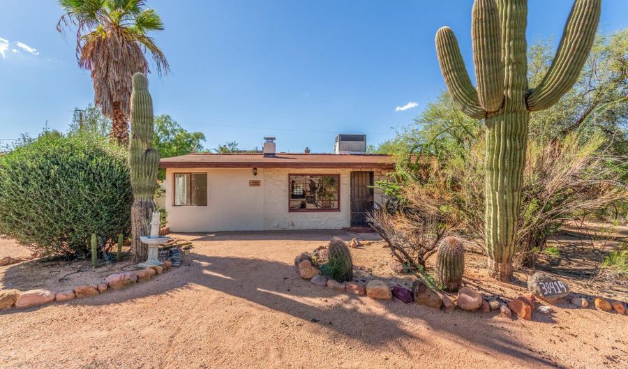 38414 N HAZELWOOD Cir, Cave Creek, AZ 85331 - 3 Beds, 2 Bath