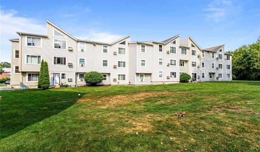 200 Woodlawn Ave 317, North Providence, RI 02904 - 2 Beds, 2 Bath