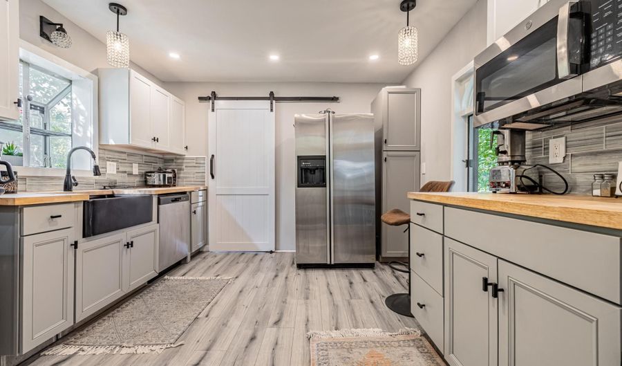 2157 ALMIRA Ave, Atco, NJ 08004 - 2 Beds, 1 Bath