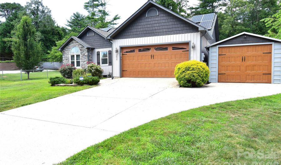 302 Watson Rd, Arden, NC 28704 - 3 Beds, 2 Bath