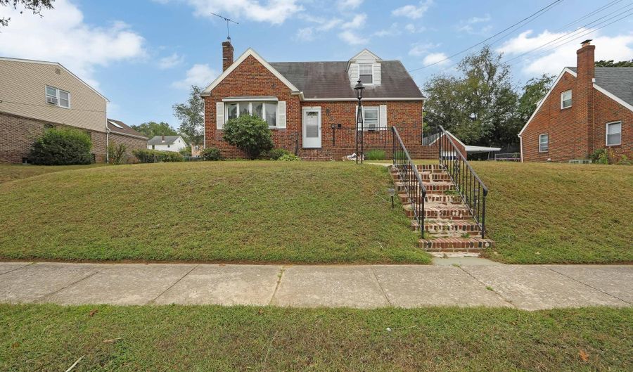 30 HENDRICKSON Ave B, Bellmawr, NJ 08031 - 2 Beds, 1 Bath