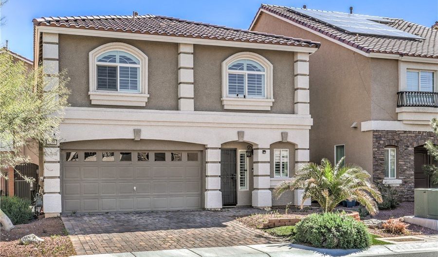 7266 Gypsy Canyon Ct, Las Vegas, NV 89118 - 4 Beds, 3 Bath