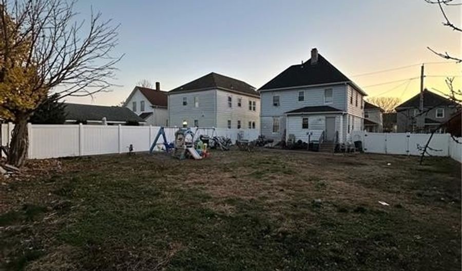 69 Whipple Ave, Cranston, RI 02920 - 4 Beds, 2 Bath