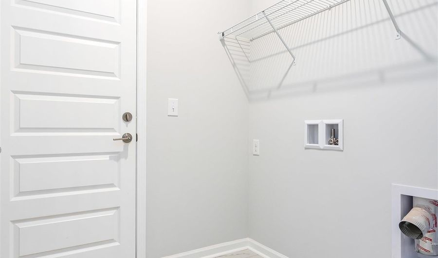 14441 Mountain Stream Dr, Athens, AL 35613 - 4 Beds, 3 Bath