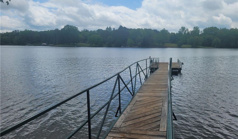 402 Lookover Dr, Anderson, SC 29621 - 3 Beds, 3 Bath