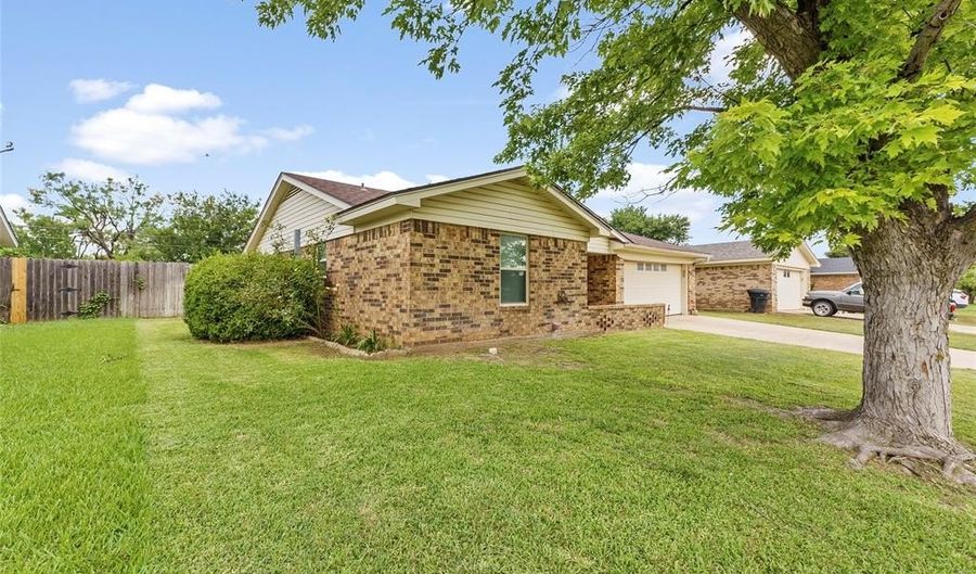 7967 Bonnie Cir, Abilene, TX 79606 - 3 Beds, 2 Bath
