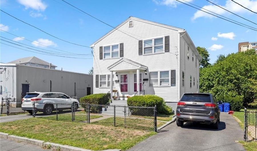 12 Parsons St, East Providence, RI 02914 - 4 Beds, 2 Bath