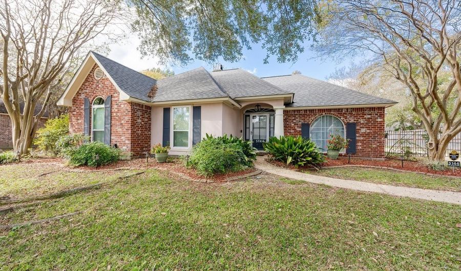 5144 Perthshire Dr, Baton Rouge, LA 70817 - 3 Beds, 2 Bath