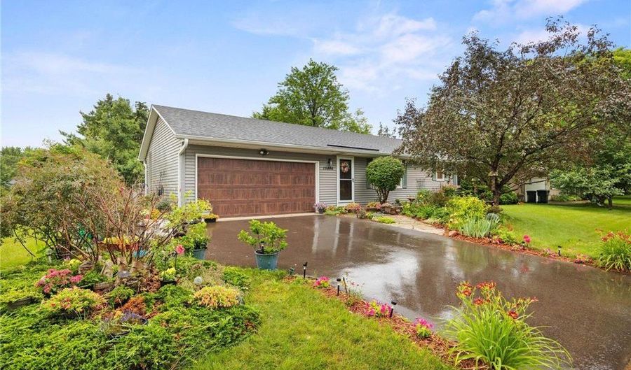 15446 Drexel Way, Apple Valley, MN 55124 - 2 Beds, 2 Bath
