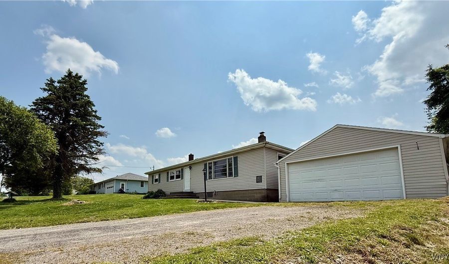 3394 Pike Rd, Alexander, NY 14020 - 3 Beds, 1 Bath
