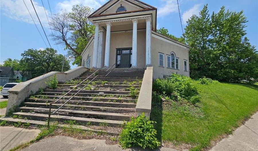601 W Clark St, Albert Lea, MN 56007 - 0 Beds, 0 Bath