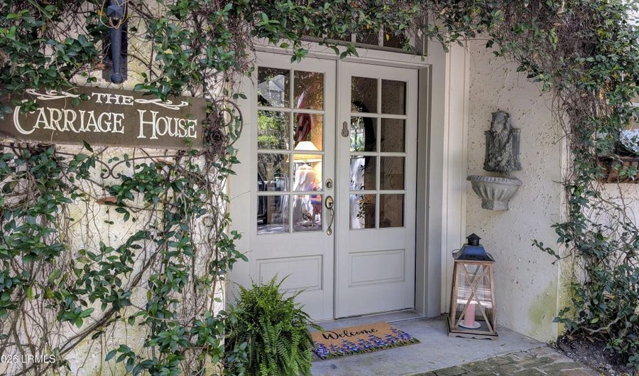 23 Waterside Dr, Beaufort, SC 29907 - 2 Beds, 2 Bath